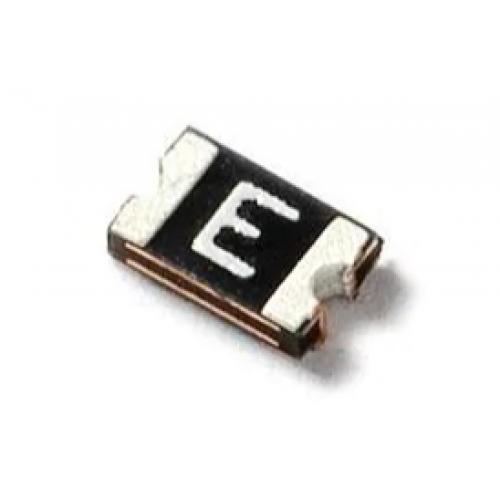 Littelfuse 表面貼裝式保險絲  1210L035/30WR